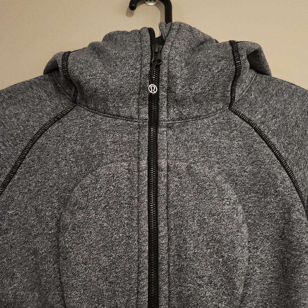 Lululemon Scuba Hoodie Size 6 Grey - Picture 8 of 8